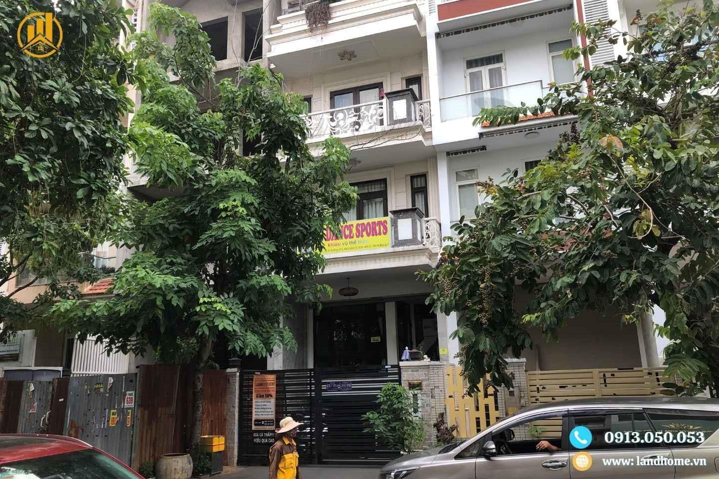 Bán nhà phố khu đô thị Him Lam Kênh Tẻ Phường Tân Hưng Quận 7 đường số 5 vị trí đẹp