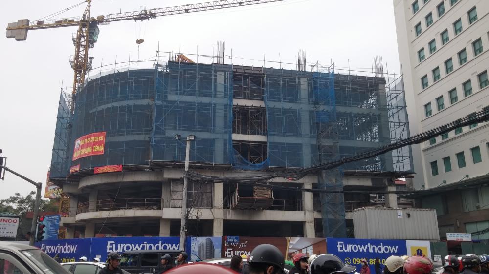 Dự án đang thi công tới mặt sàn tầng 6