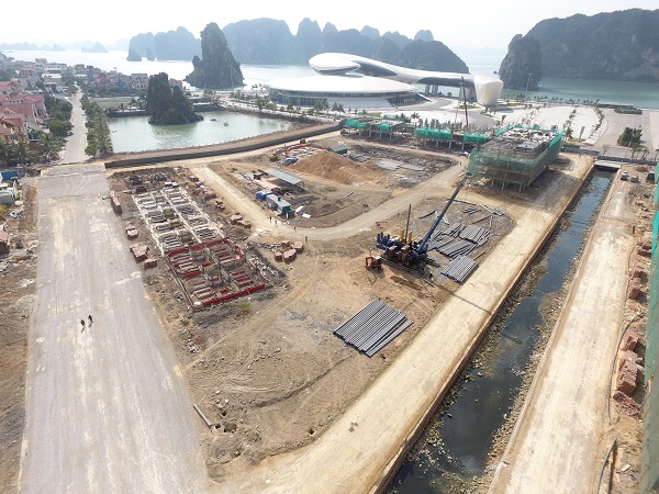 Dự án đang thi công sàn tầng 1