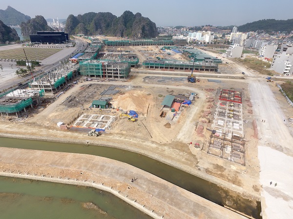 Dự án đang thi công sàn tầng 1
