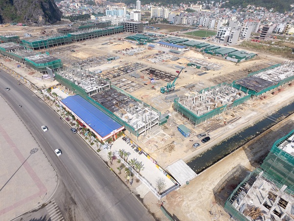 Dự án đang thi công sàn tầng 1