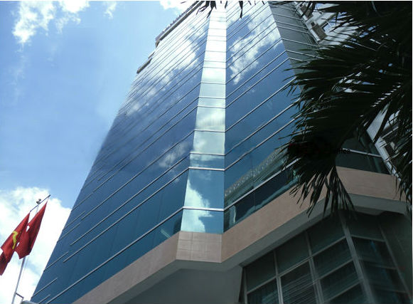 Mặt tiền cao ốc IDC Building