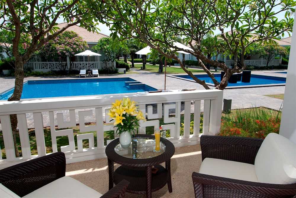 Biệt thự La Perla Villas Resort  5