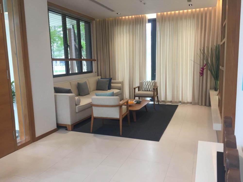 Nhà phố Rio Vista