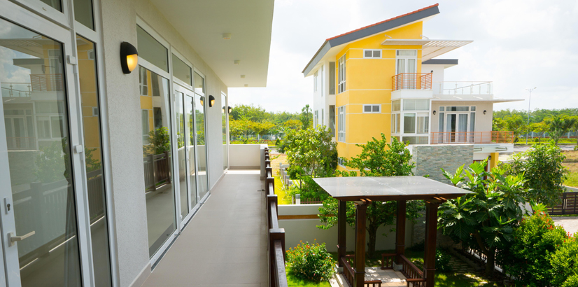 Biệt thự, nhà phố Đông Sài Gòn