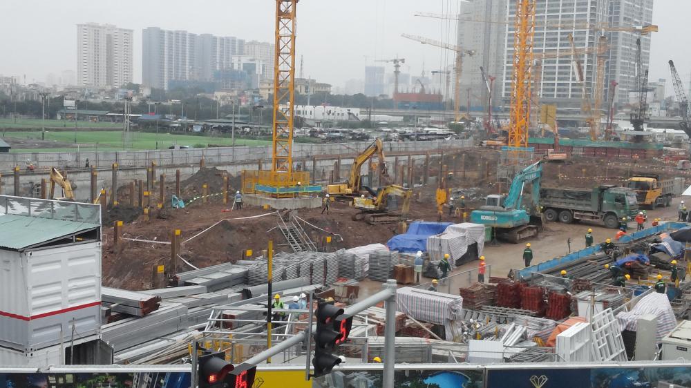Dự án đang tiếp tục thi công móng