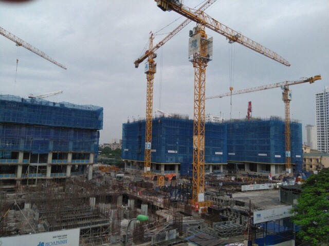 Các tòa Autumn, Sping và Summer 2 thi công tới tầng 8