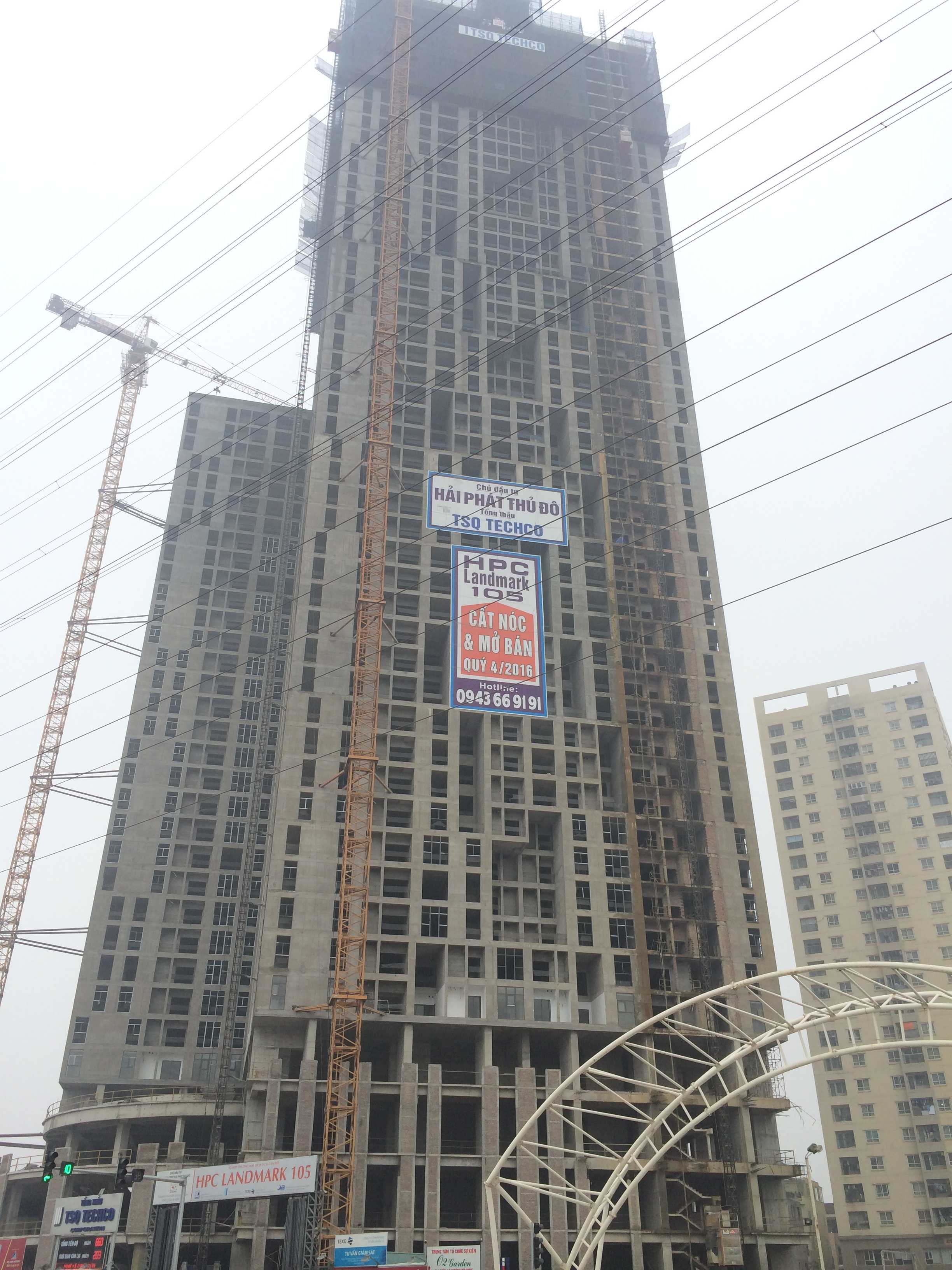 Dự án đã cất nóc