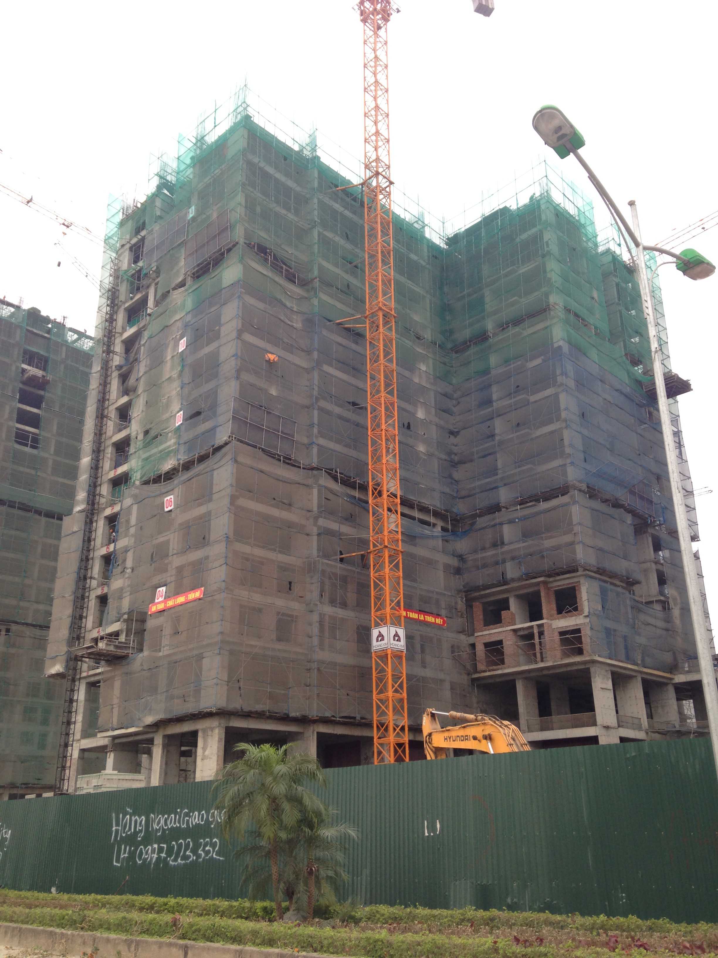 Dự án có 8 tòa, các tòa đang thi công tới mặt sàn từ tầng 9-22