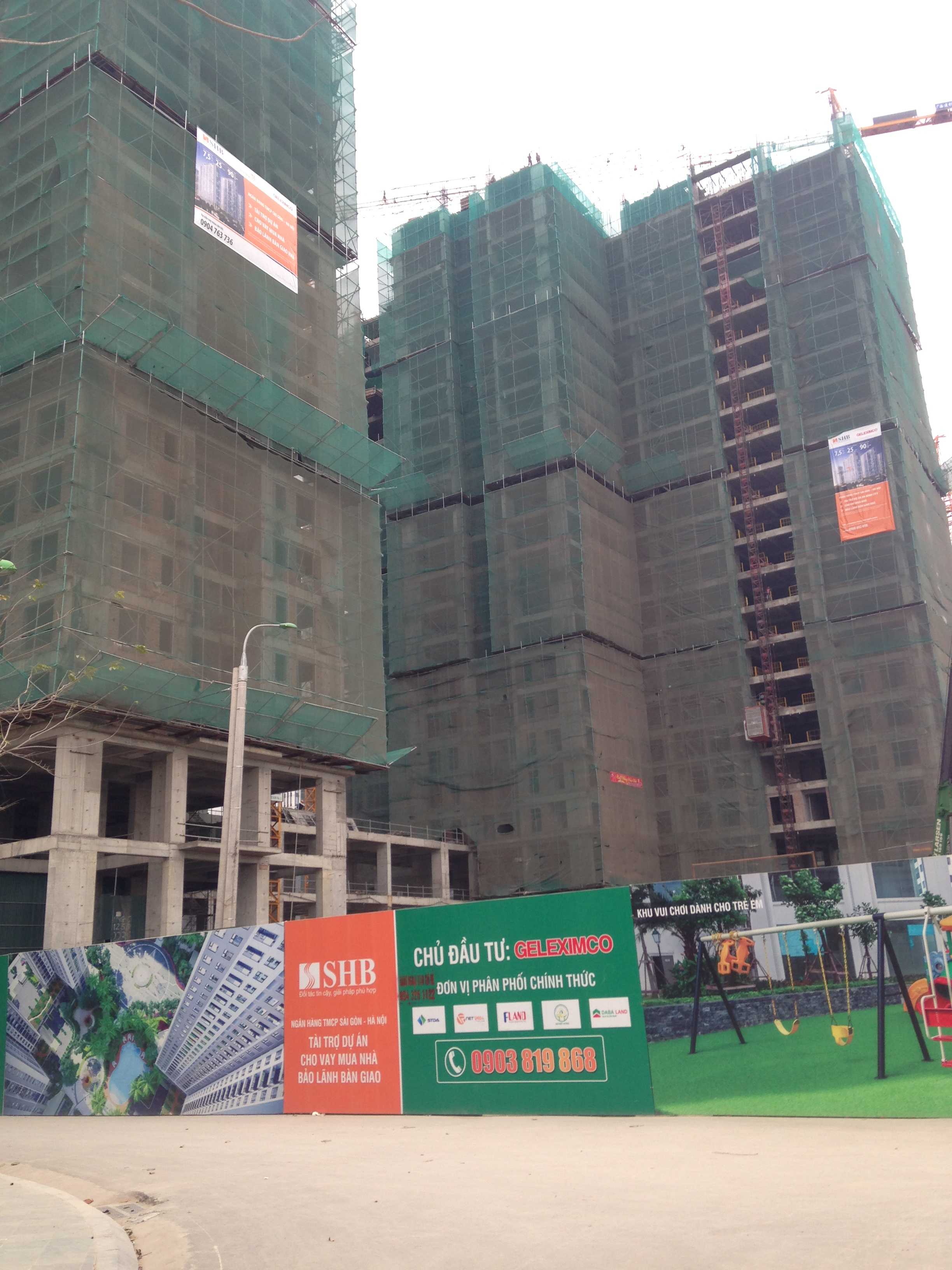 Dự án có 8 tòa, các tòa đang thi công tới mặt sàn từ tầng 9-22