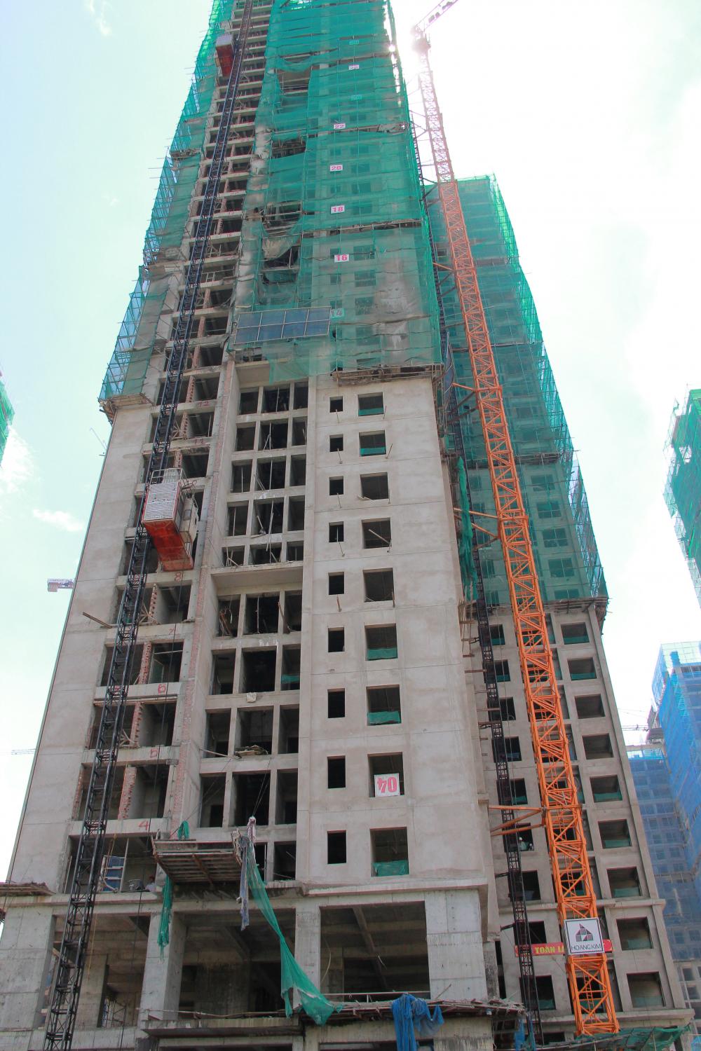 6 tòa đã xong thô, còn lại đang thi công từ tầng 21 đến 36