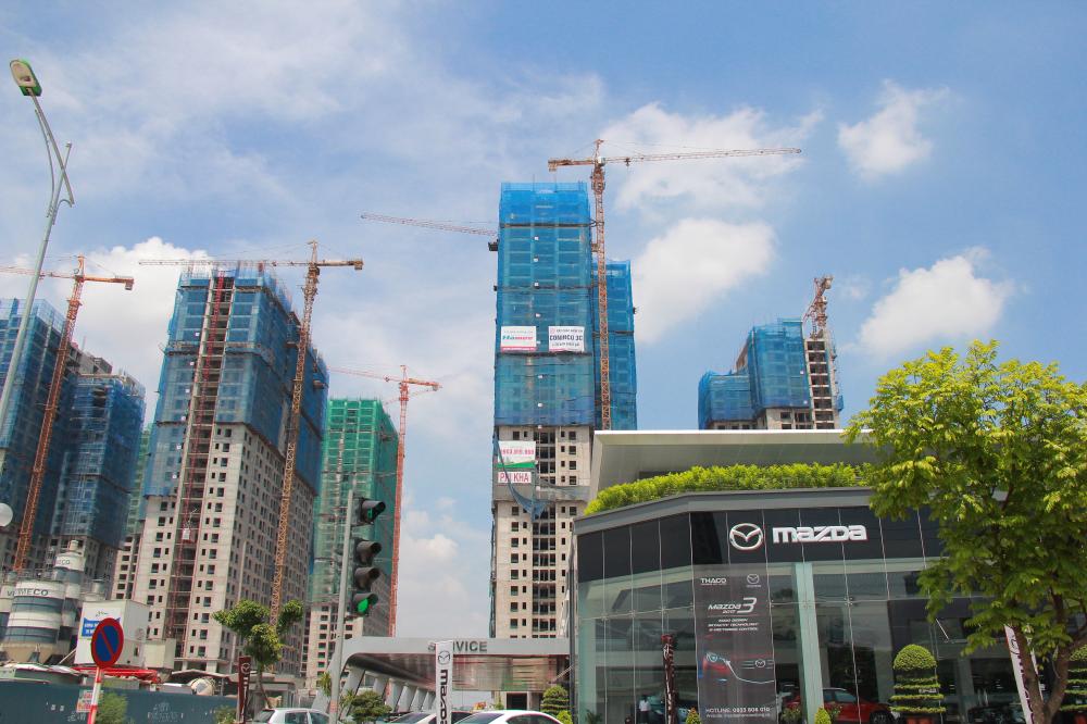 6 tòa đã xong thô, còn lại đang thi công từ tầng 21 đến 36