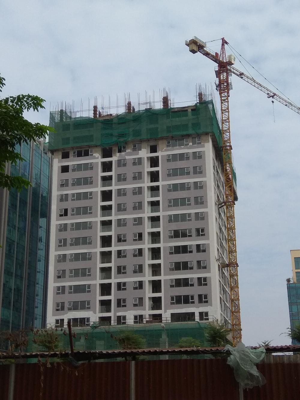 Dự án vẫn thi công mặt sàn tầng 19, hoàn thiện bên ngoài các tầng dưới