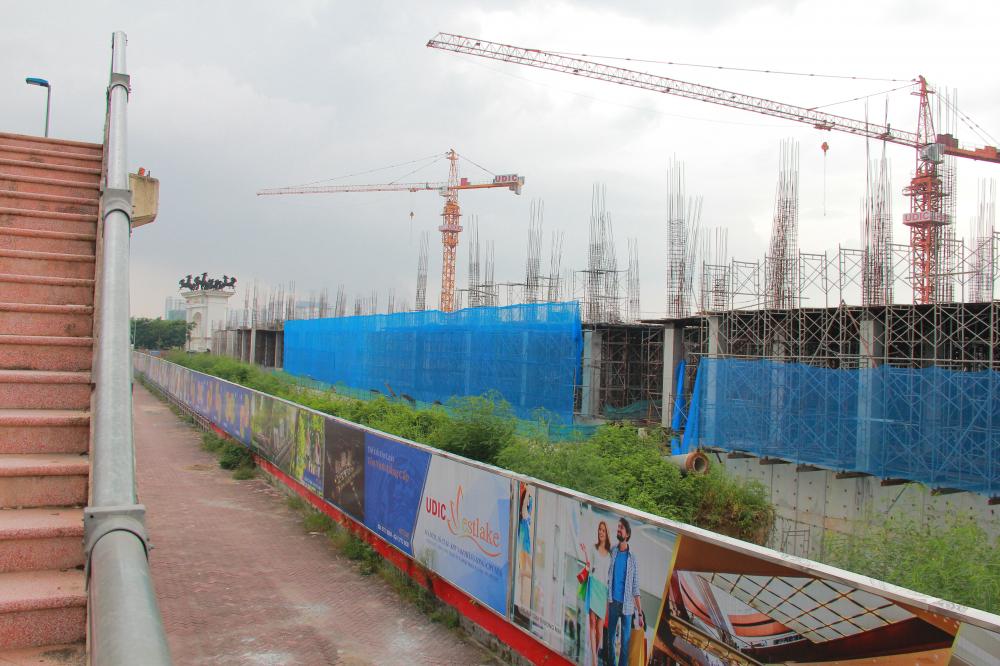 Dự án đang thi công đến mặt sàn tầng 2