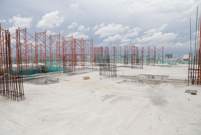 Đang thi công tầng 12