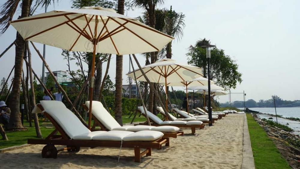 Khu nghỉ dưỡng ven hồ