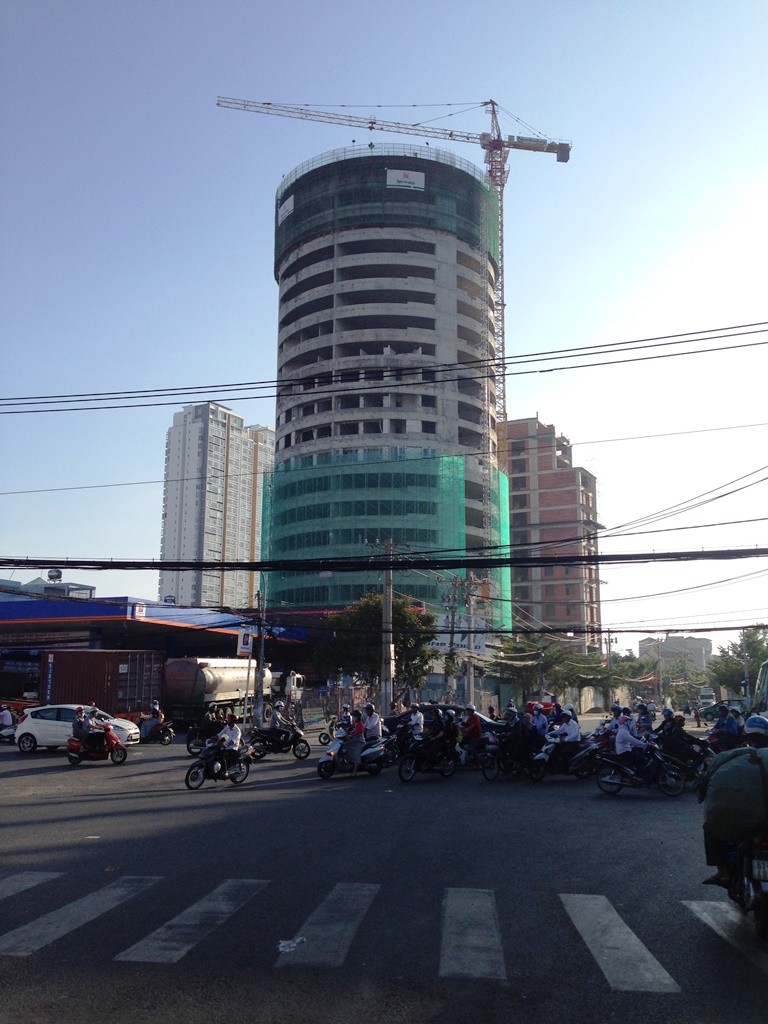 Dự án hiện đã cất nóc và đang trong giai đoạn hoàn thiện phần thô