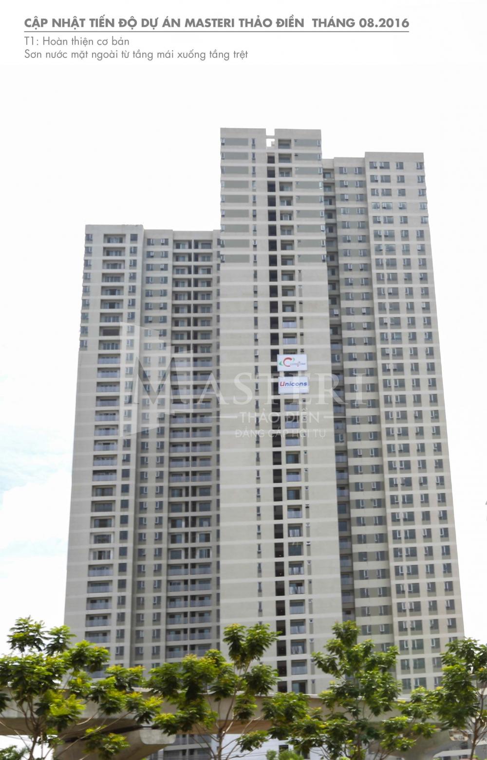 Tòa T1 hiện đã hoàn thiện cơ bản, sơn nước mặt ngoài từ tầng mái xuống tầng trệt