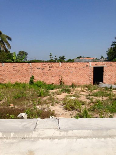 Dự án đã hoàn thiện hạ tầng, đang xây dựng dãy nhà phố