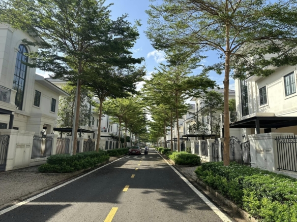 Giá mua bán nhà, biệt thự Swan Bay tháng 12/2025